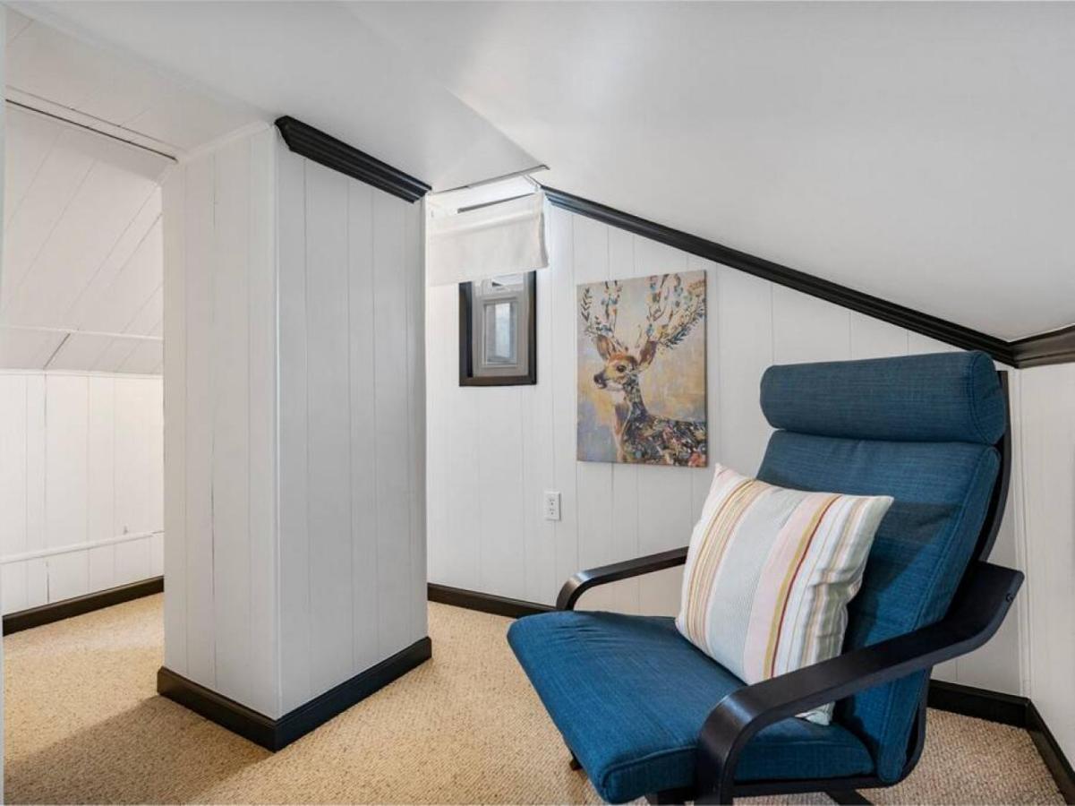Picture Perfect Bungalow In The Heart Of Dt Vancouver Exterior foto